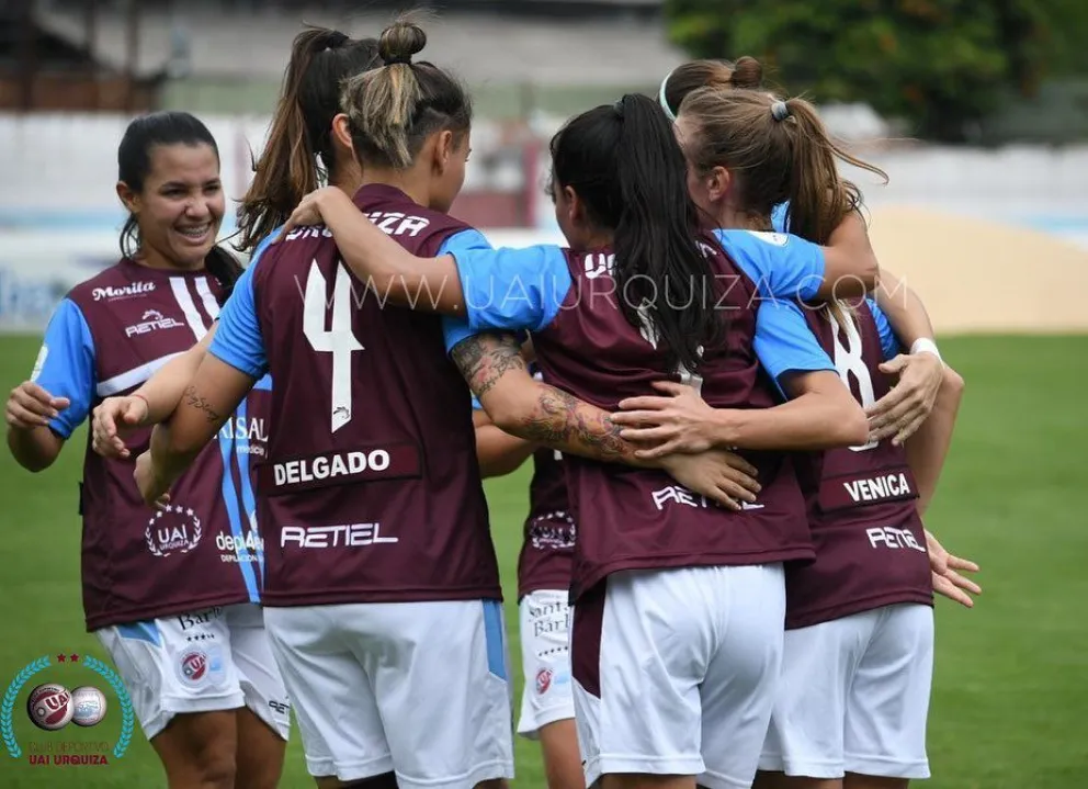 UAI festejó en casa con goleada.