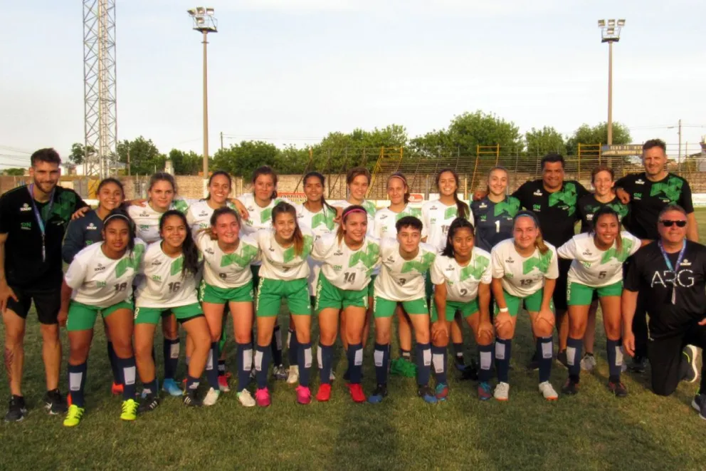 Araucanía: La primera final de fútbol femenino de la historia tendrá a Río Negro en cancha
