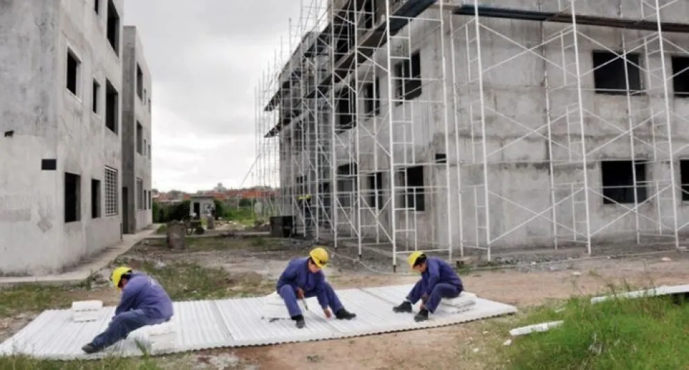 Nuevos créditos, reformular los UVA y Ministerio propio: el plan de Alberto Fernández para Vivienda y Hábitat