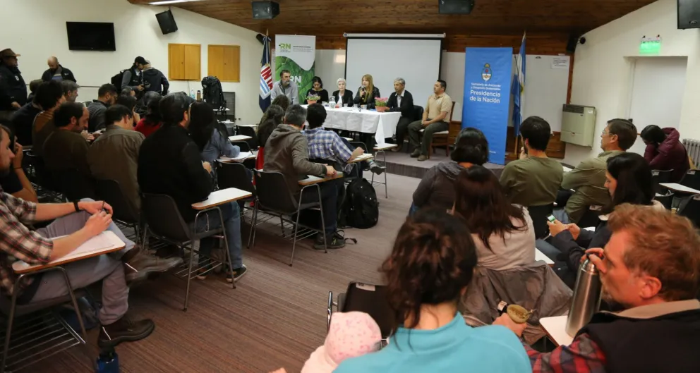 Río Negro contra el uso de los cebos tóxicos