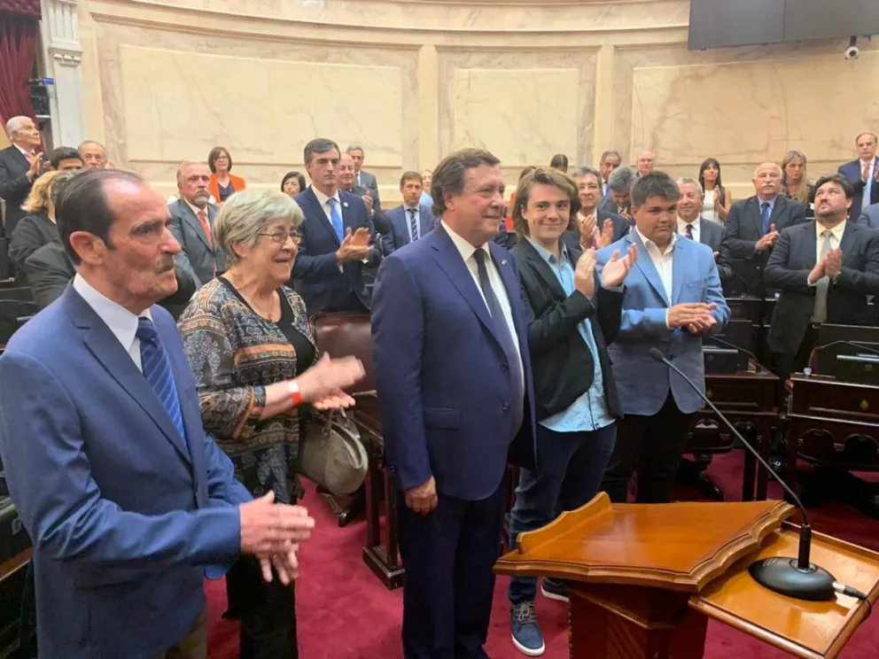 Weretilnek, García Larraburu y Doñate juraron en el Senado de la Nación
