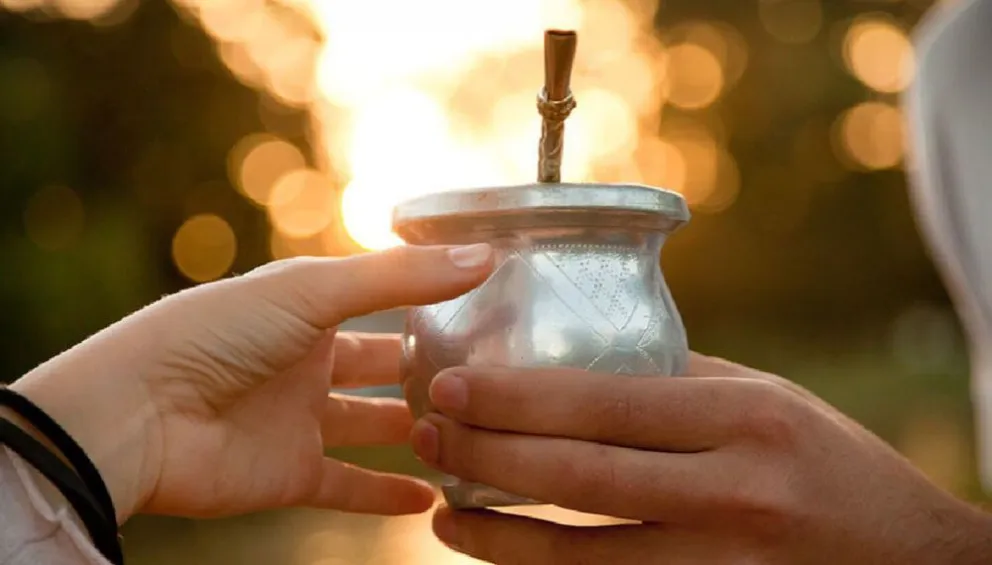 Día Nacional del Mate: por qué se celebra, cuánto consumen los argentinos y con qué recetas acompañarlo