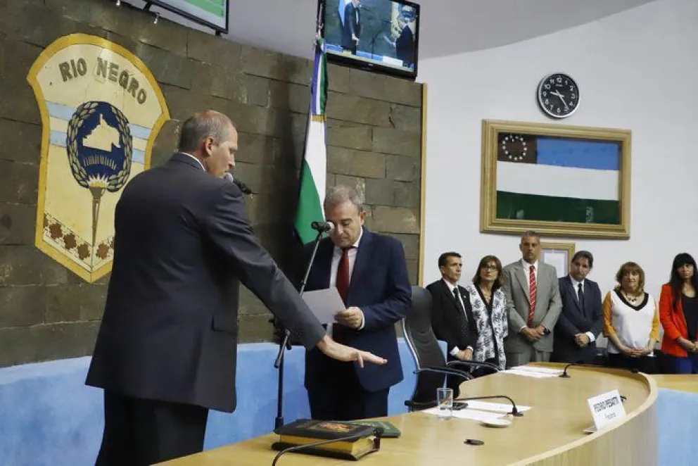 Juran los nuevos legisladores de Río Negro