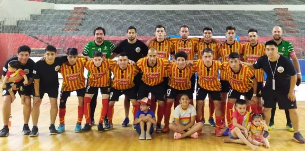 Cruz del Sur no pudo con Ferro