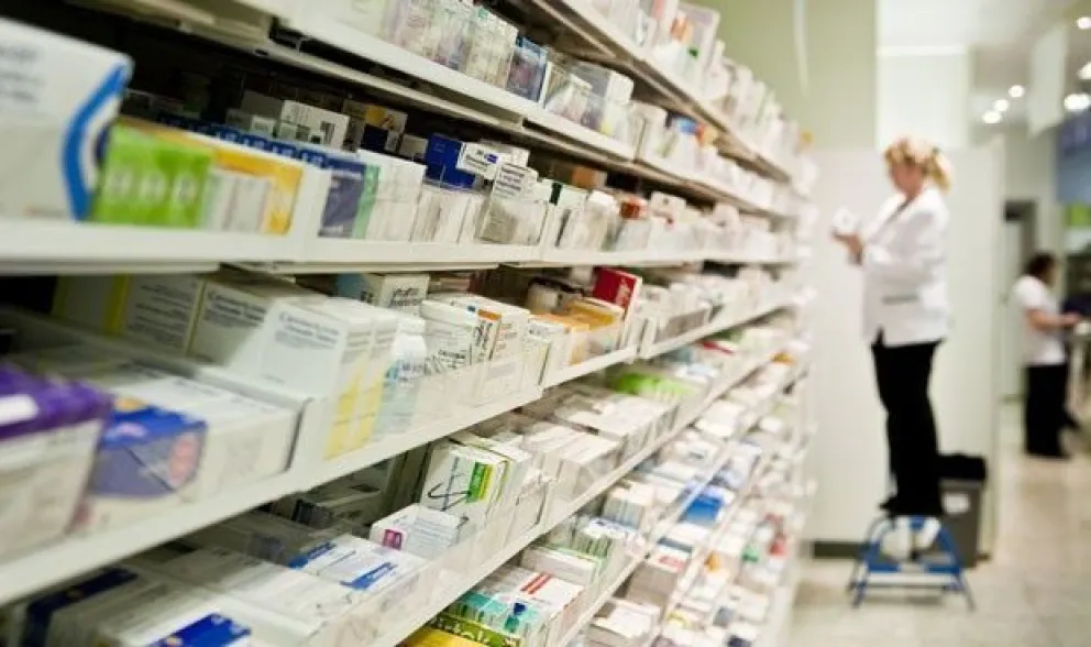 Bajan el precio de los medicamentos y los congelan hasta el 1° de febrero