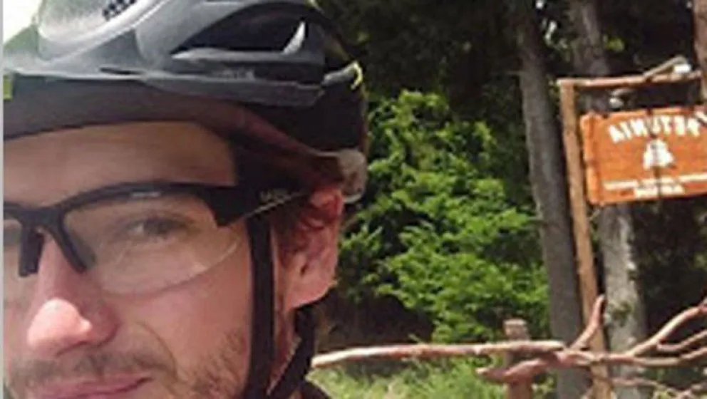 Apareció el ciclista que estaba viajando hacia El Bolsón