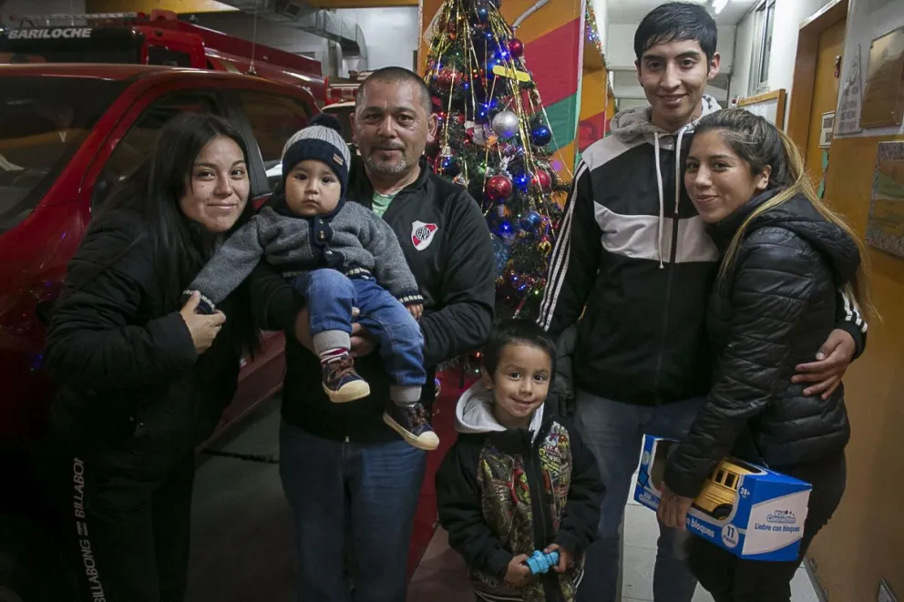 Milagro en el cuartel: un bombero salvó a un bebé de un año