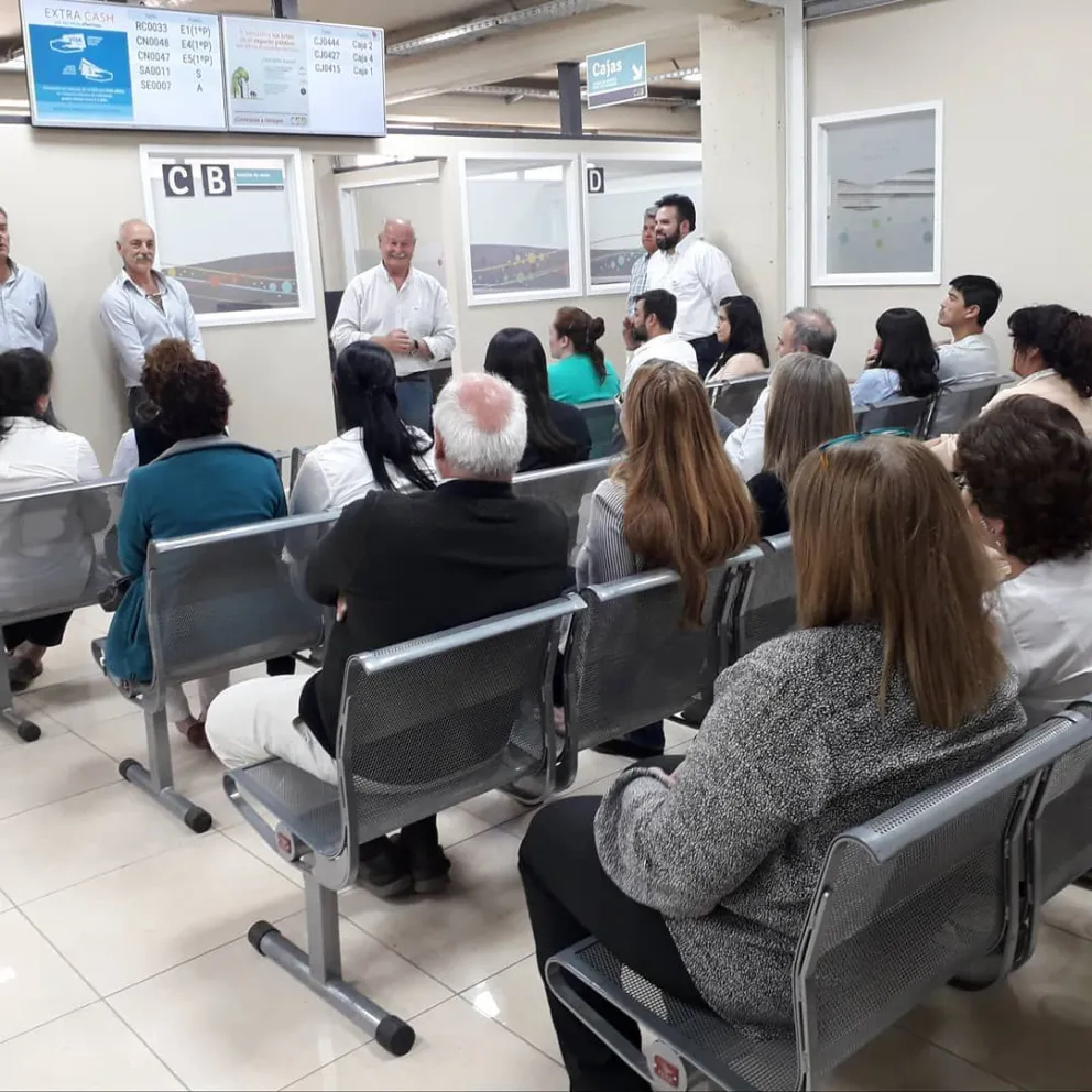 La renovada conducción de la CEB recorrió la sede de AVC.