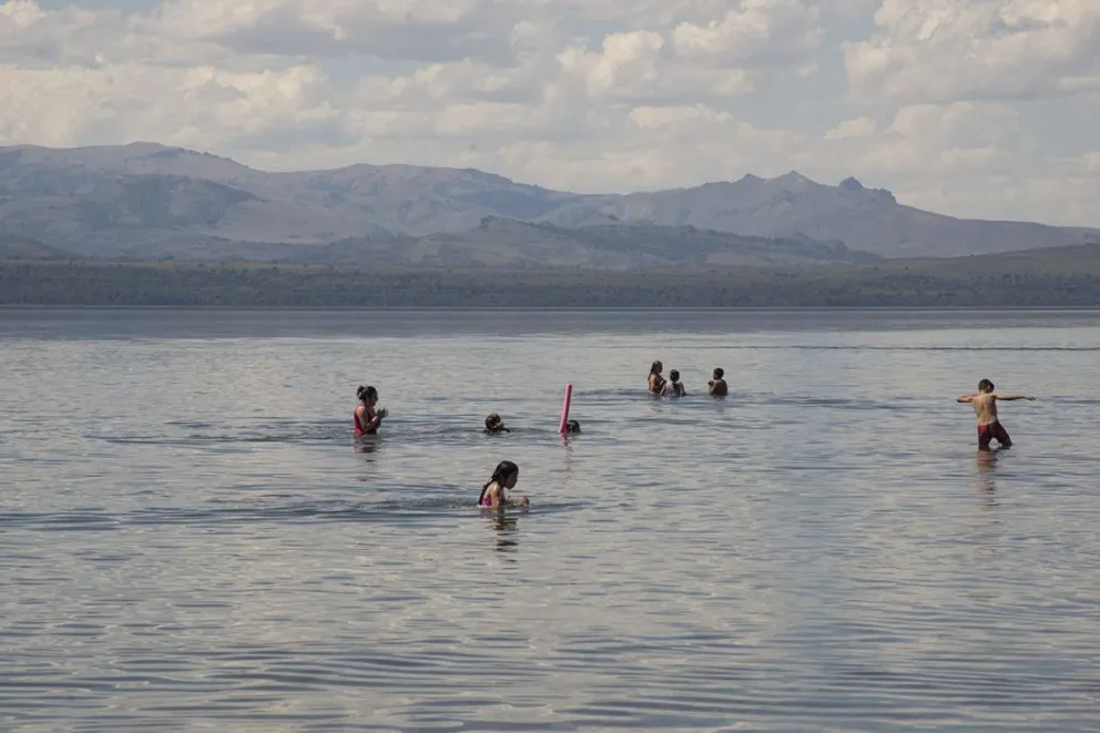 Tiempo: Anuncian temperaturas superiores a 30° los próximos días en Bariloche