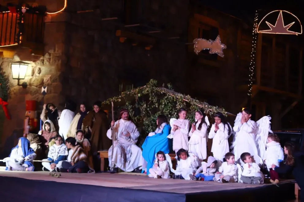 Miles de turistas y residentes participaron de los eventos de «Navidad en Bariloche»