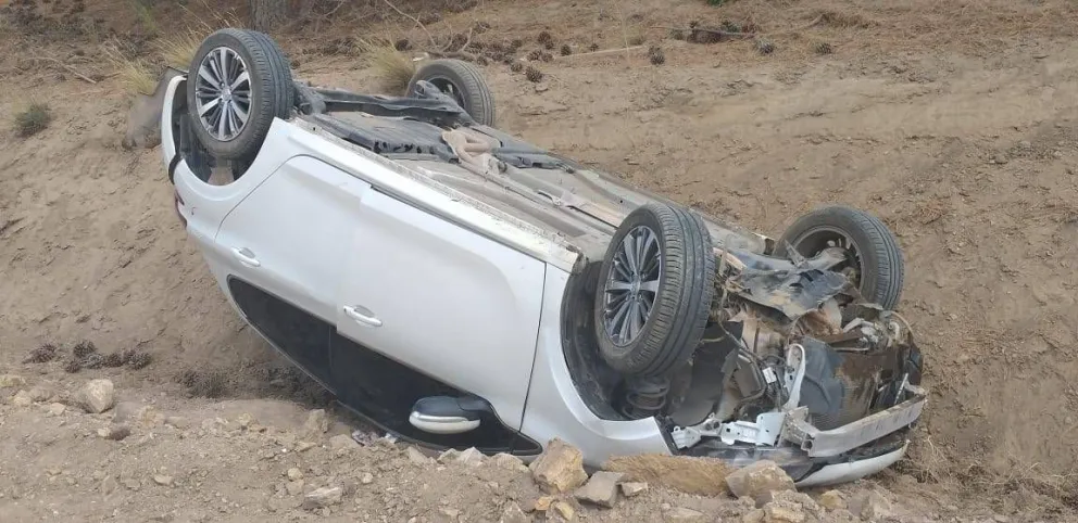 Alta velocidad y vuelco en la Ruta 23