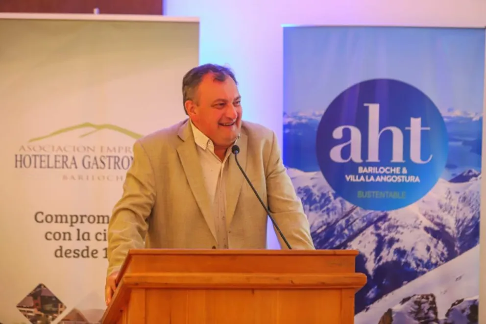 Gennuso habló sobre el futuro del turismo y de la construcción de un Bariloche sustentable