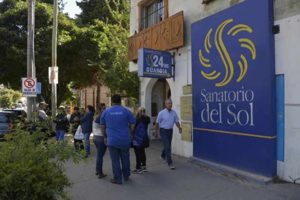 Sanatorio del Sol: treinta trabajadores fueron reubicados en otros centros de salud