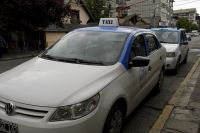 Taxistas van a audiencia pública por aumento de la tarifa