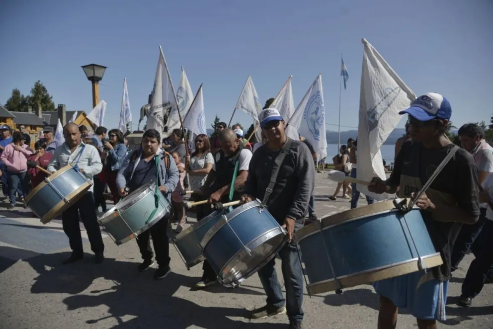 ¿Quién responde por la regularización de los trabajadores en Bariloche?