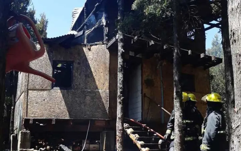 Perdió todo en un incendio y piden ayuda para reconstruir su casa