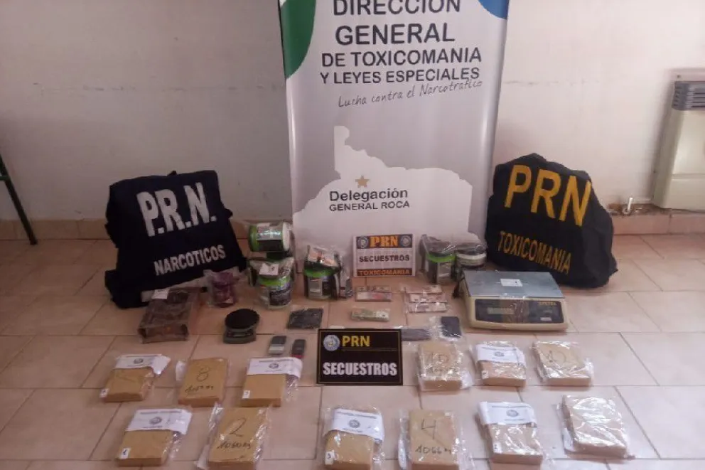 "Ruta Blanca": Desbarataron una banda que comercializaba drogas en Río Negro y Chubut