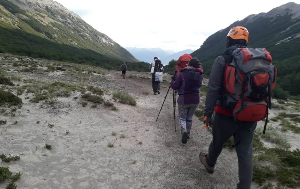 Evacuaron a 3 personas extraviadas en el Cerro Belvedere Auténtico