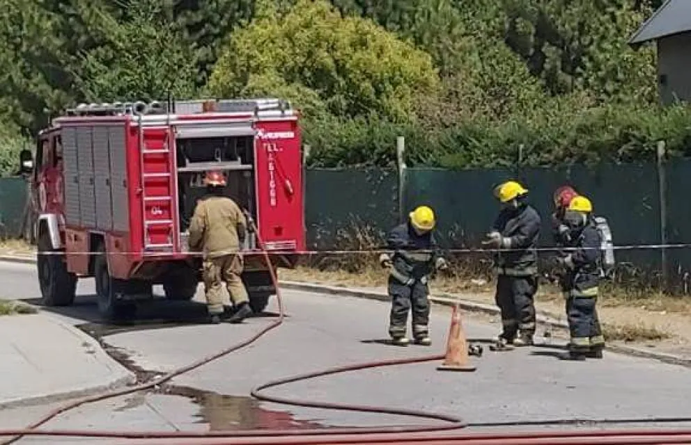 Detonaron un supuesto explosivo que encontraron en un supermercado