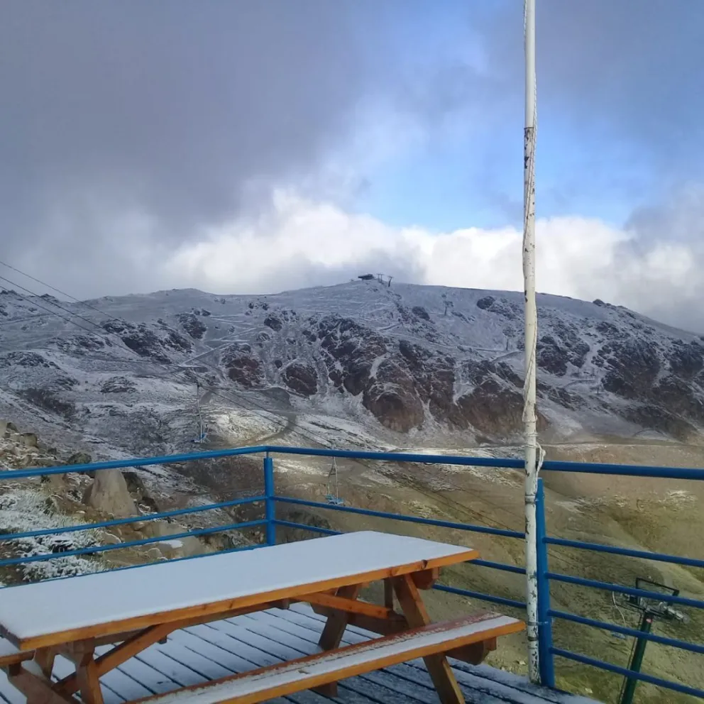 [Mirá las fotos] Catedral, con nieve ¡En febrero!