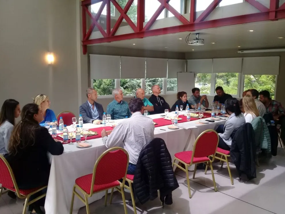 Sector turístico se reunió en Bariloche con la secretaria de Turismo de Nación
