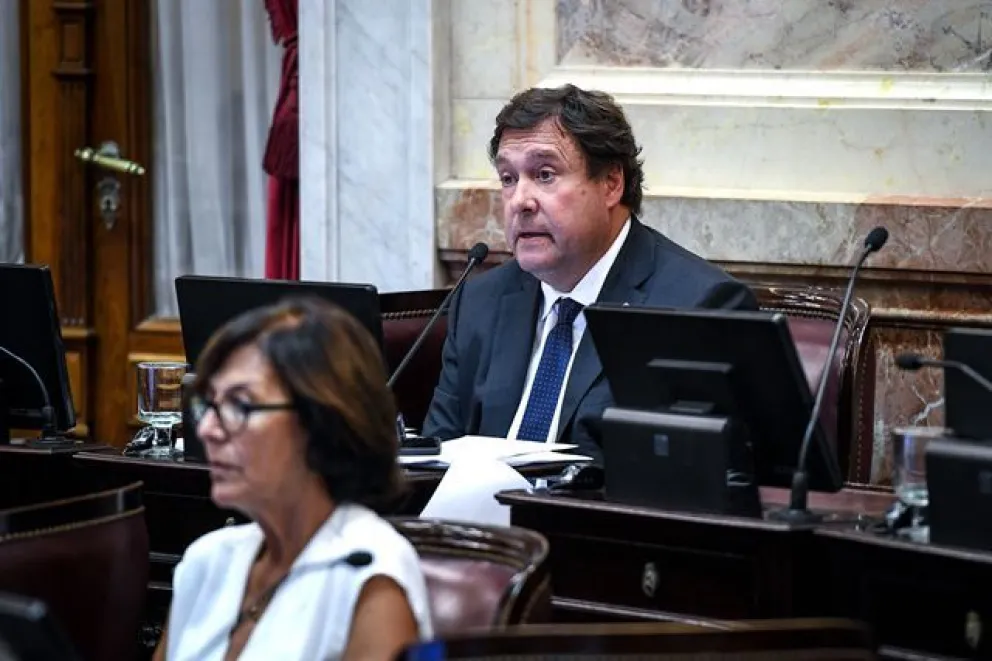 Weretilneck pidió unidad para resolver la grave situación de la deuda externa