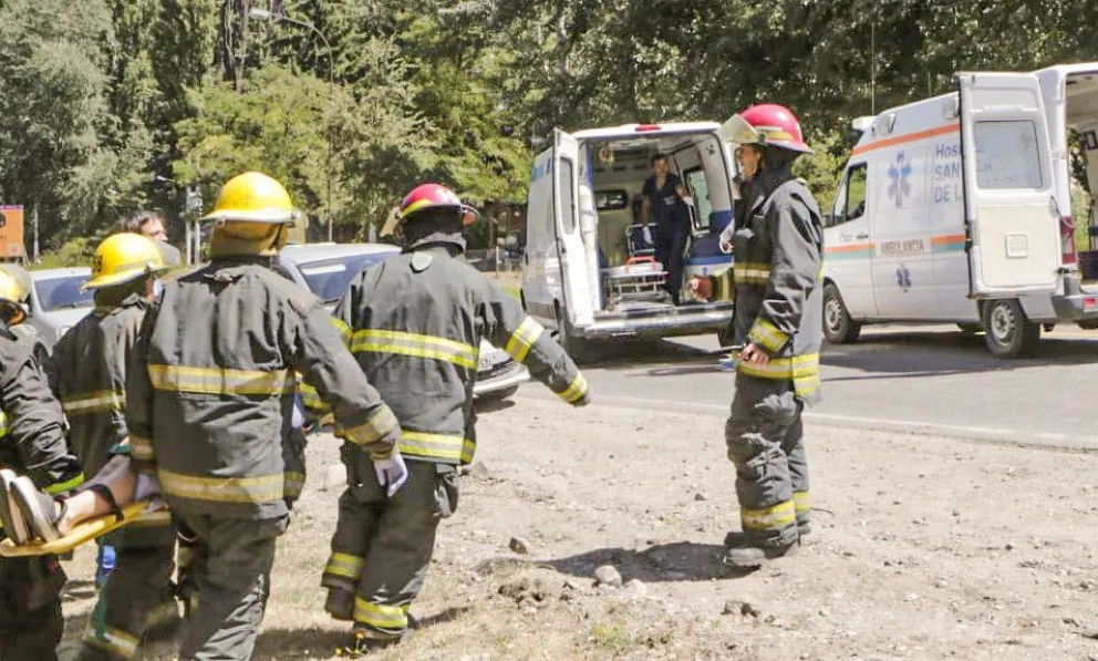 El auto se fue “solo” y terminó produciendo un accidente en la ruta 40