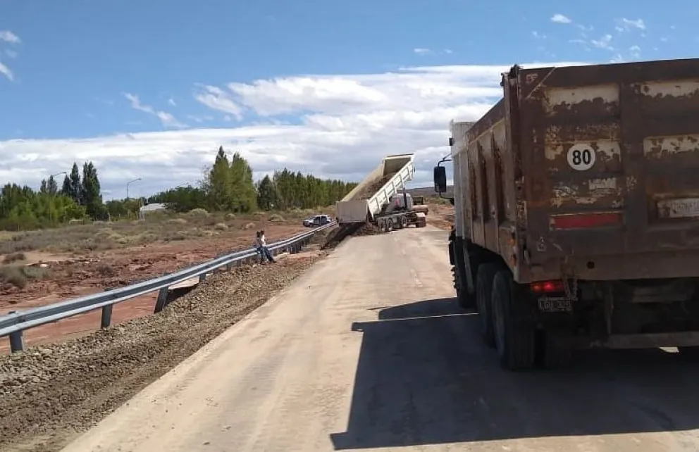 Continúa el corte total en ruta 237