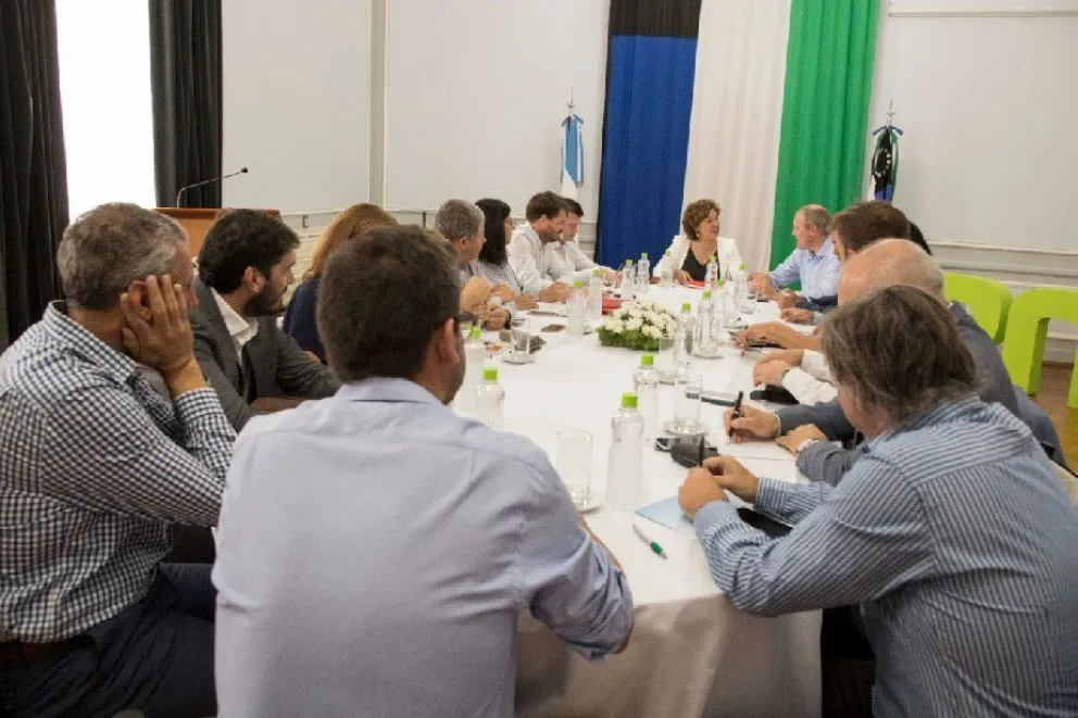 Innovación, seguridad y plan alimentario, los puntos claves de la agenda provincial