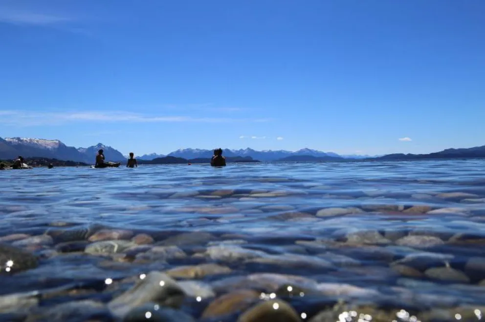 Calor y sol: Así sigue el tiempo en Bariloche