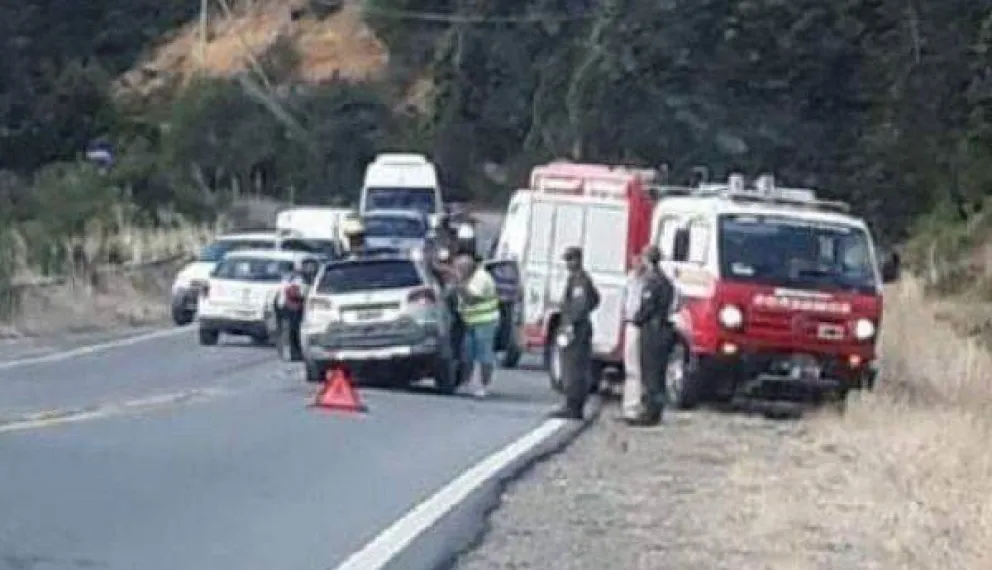 Choque en ruta 40: Un gendarme alcoholizado conducía uno de los vehículos