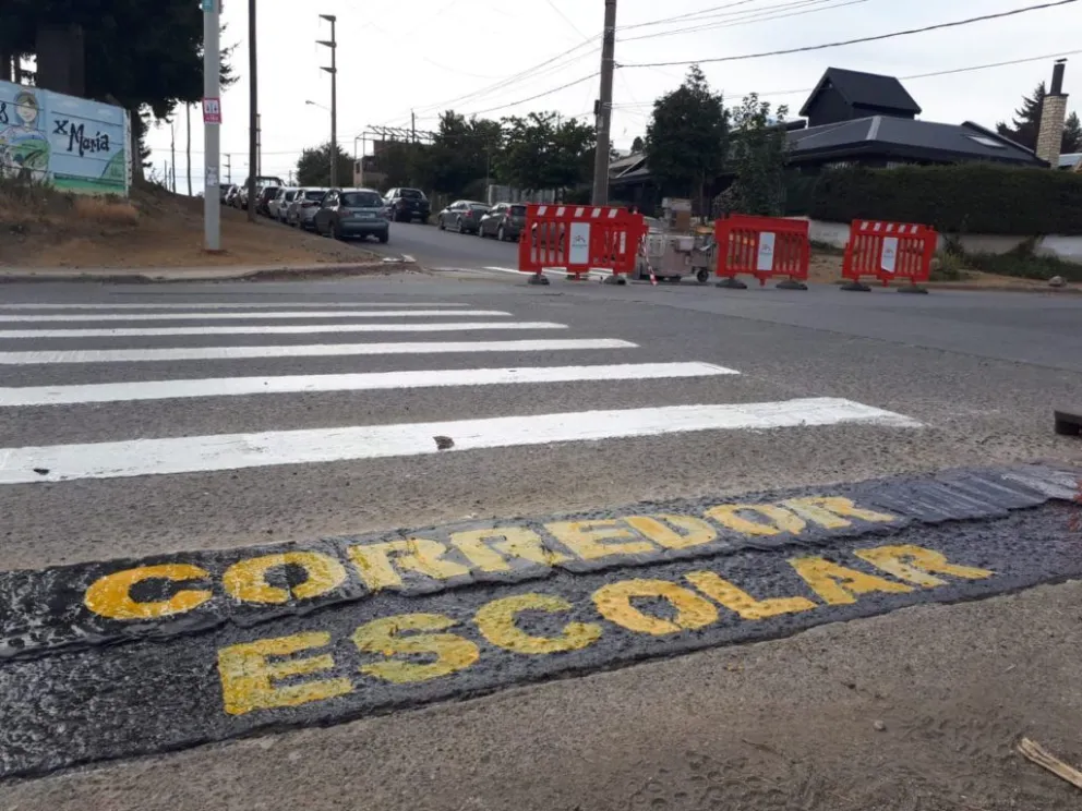 Pintan sendas en los Corredores Escolares Seguros