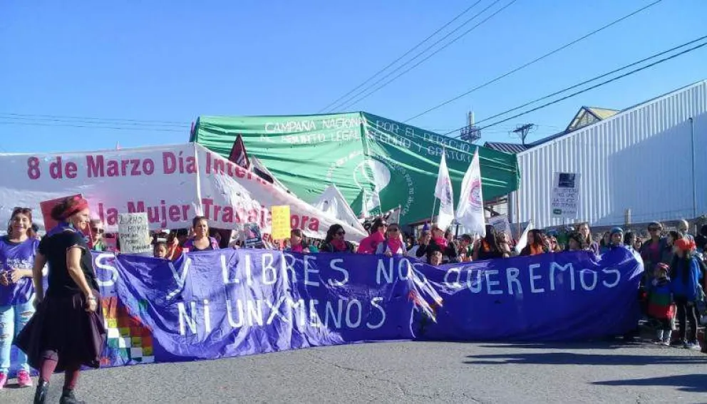 Trabajadoras estatales y de la educación se suman al Paro de Mujeres