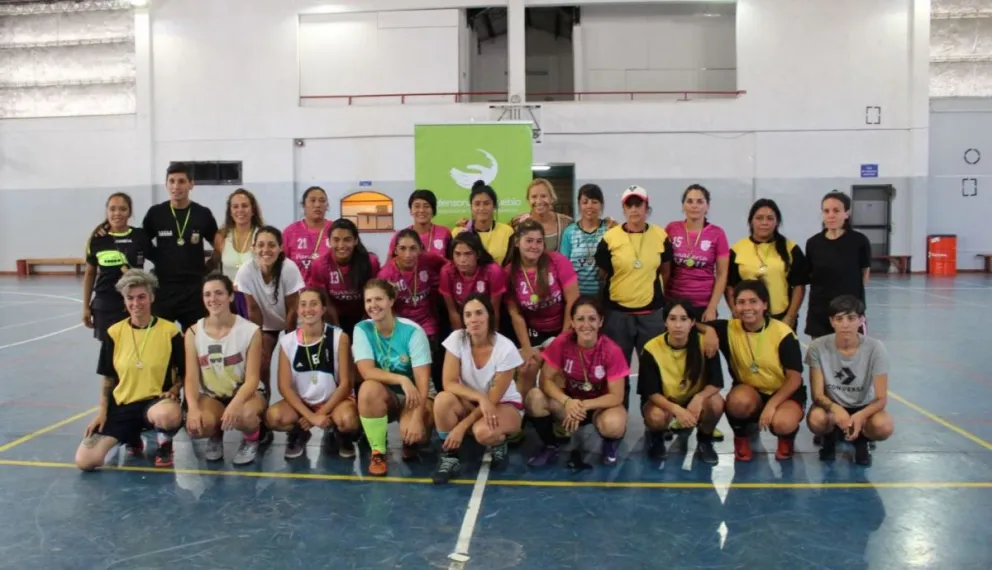Se jugó el VI torneo amistoso de fútbol “Día de la Mujer Trabajadora”