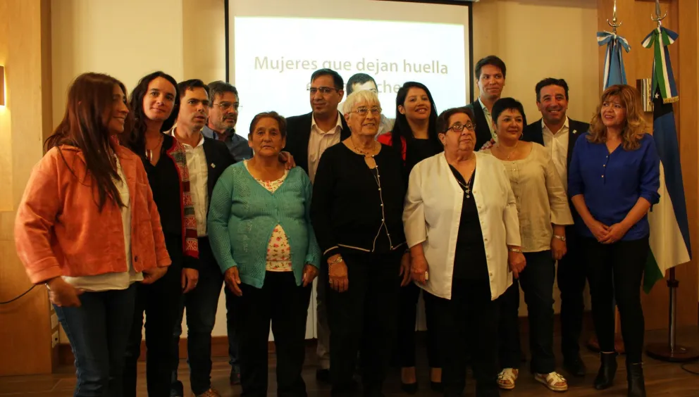 El Concejo Municipal homenajeó a tres mujeres por su labor social