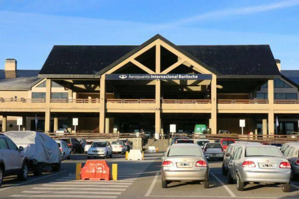 Coronavirus: Por un caso sospechoso se activó el protocolo en el aeropuerto de Bariloche