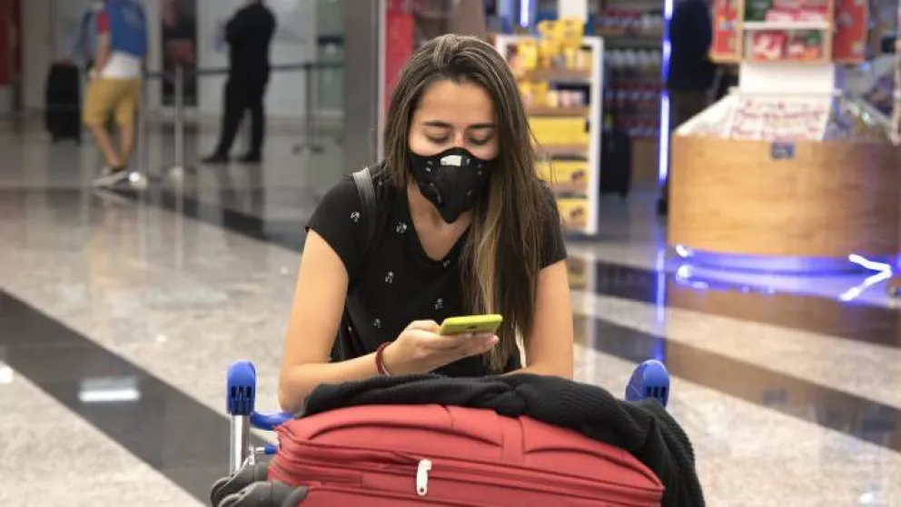 ¿Dónde y cómo denunciar a aquellas personas que violan la cuarentena obligatoria?