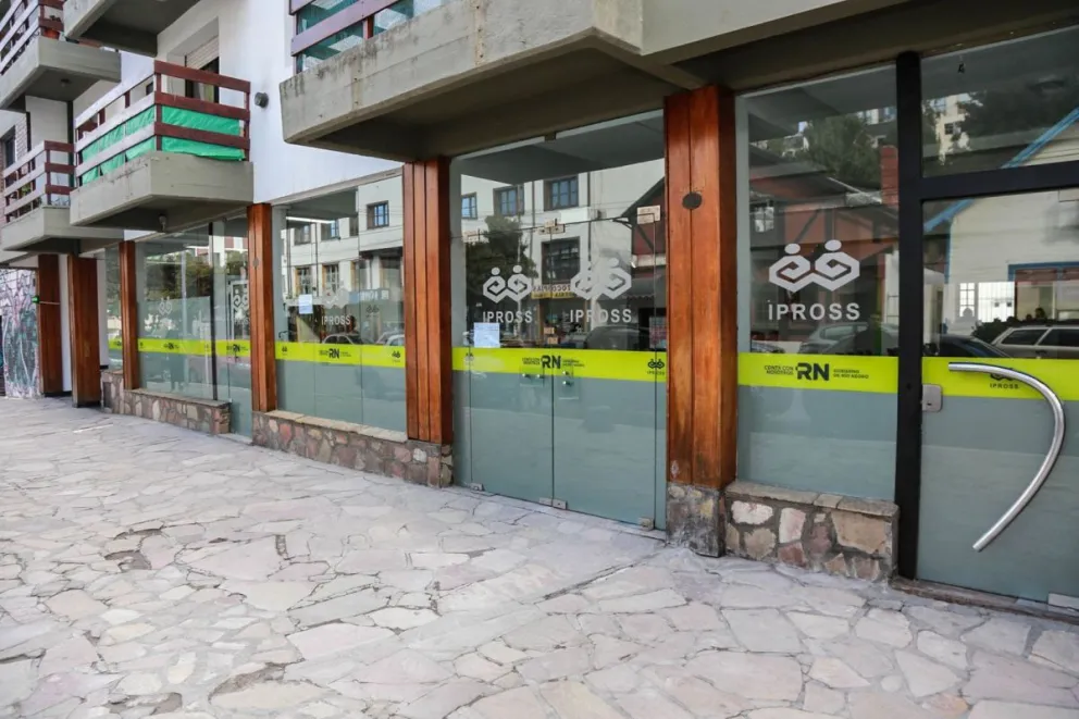 Ipross habilita nuevas líneas de contacto a través de mensajes e inicio de trámites online