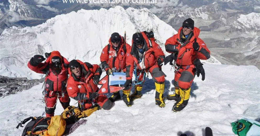 Una alegría inexplicable. Pura emoción. Bariloche en lo más alto del Everest.