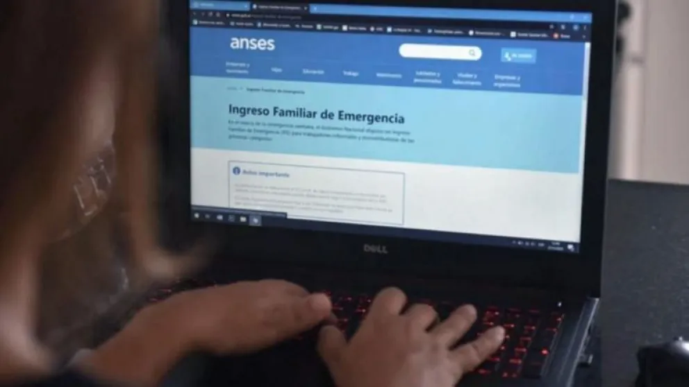 Analizan extender el Ingreso Familiar de Emergencia más allá de mayo