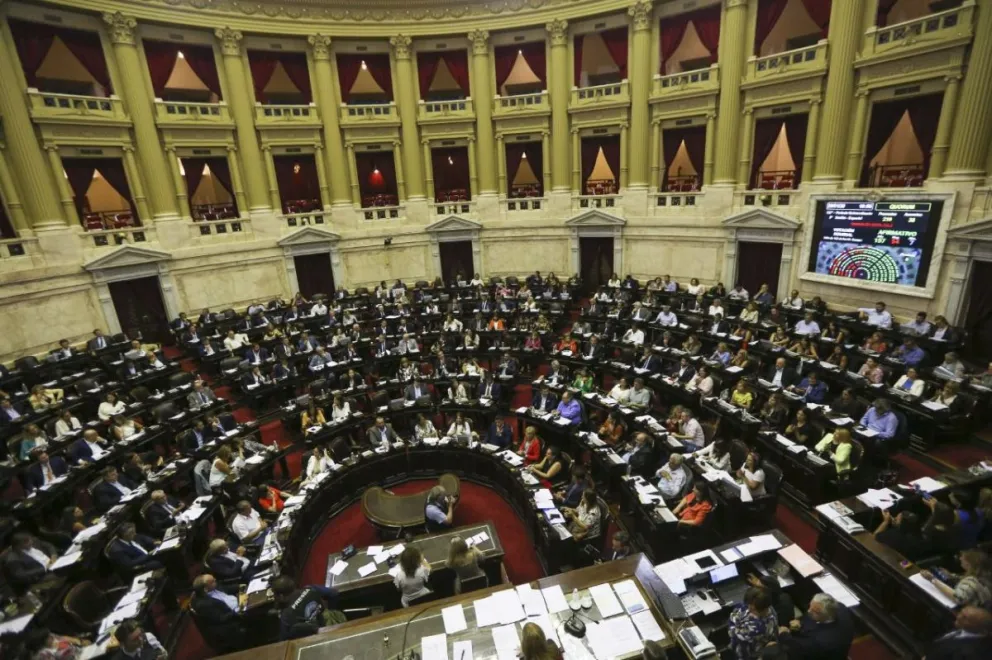 Piden a diputados y senadores rionegrinos que apoyen el impuesto a las riquezas