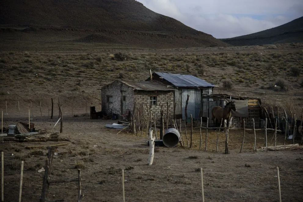 Destinaron un equipo para acompañar y ayudar a pobladores con trámites web