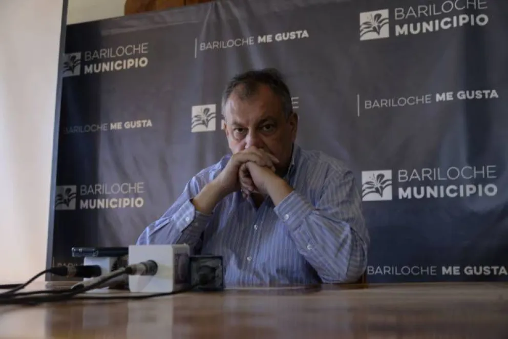 Gennuso brindará precisiones sobre cómo continuará el aislamiento en Bariloche