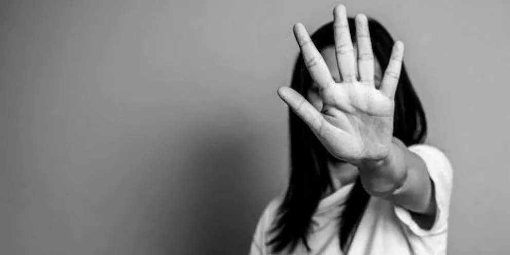 En abril, una mujer fue asesinada por violencia de género cada 36 horas