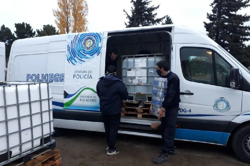 La Policía de Río Negro continúa dotando de insumos a su personal frente al Covid-19