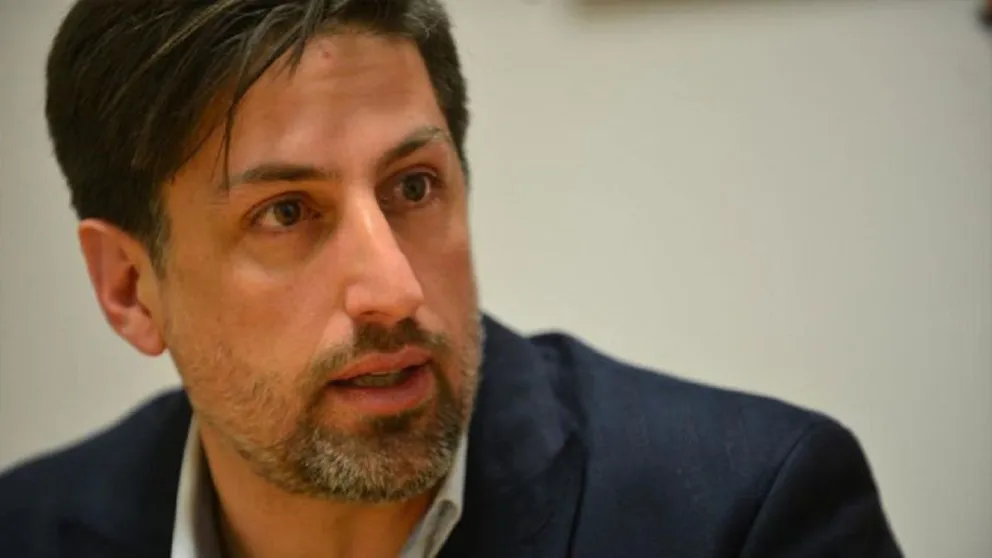 Trotta: “No van a poder volver todos los estudiantes al mismo tiempo hasta que se encuentre una vacuna para el coronavirus”