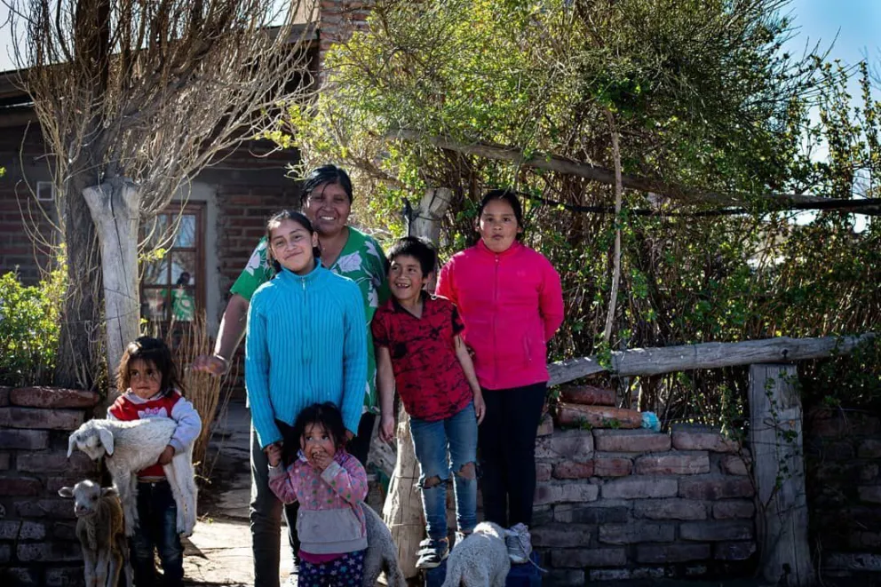 Juntan donaciones para vecinos de la Línea sur