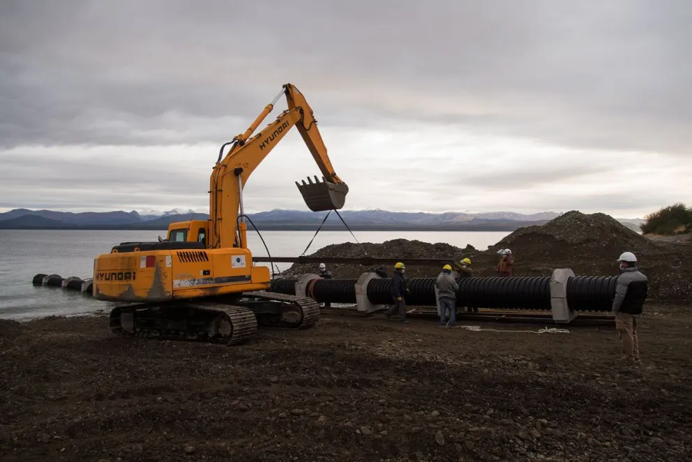 Avanzan las obras de la CEB para preservar el lago Nahuel Huapi