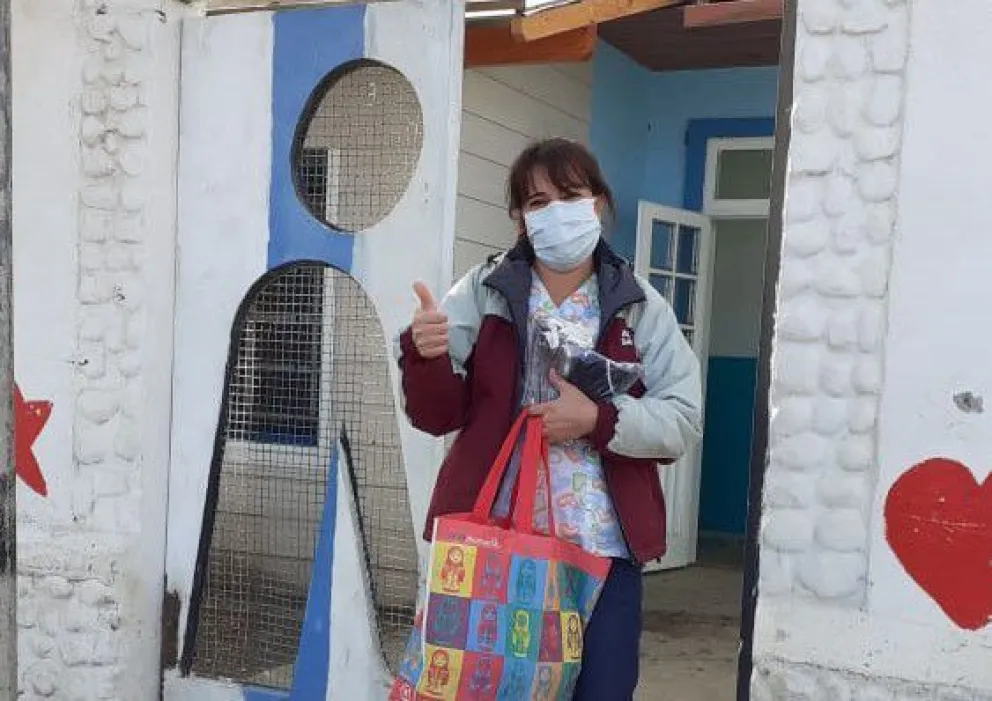 Fundación Challenge confecciona y dona barbijos a instituciones locales