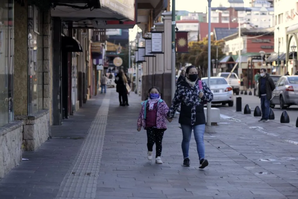 A pesar del descenso de casos “es muy importante entender que la pandemia no se terminó”